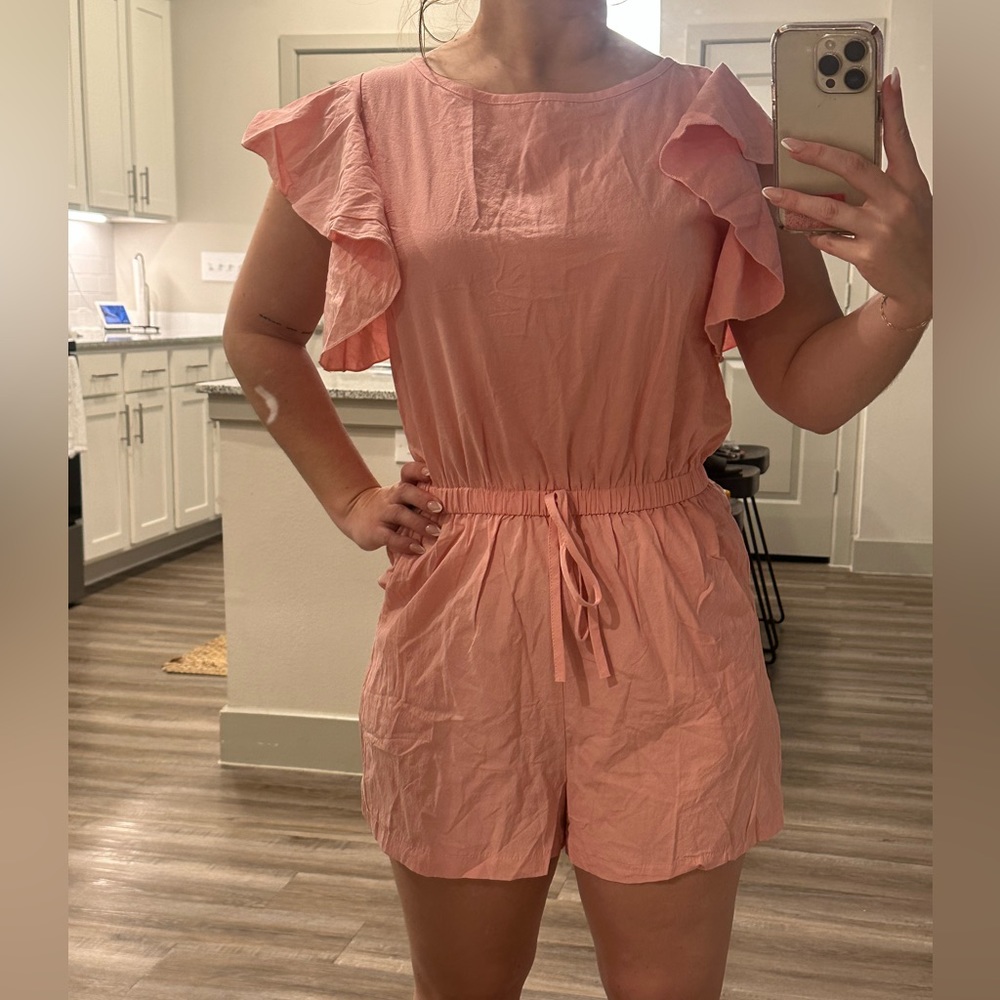 Angashion pink ruffle sleeve tie waist romper - NWT